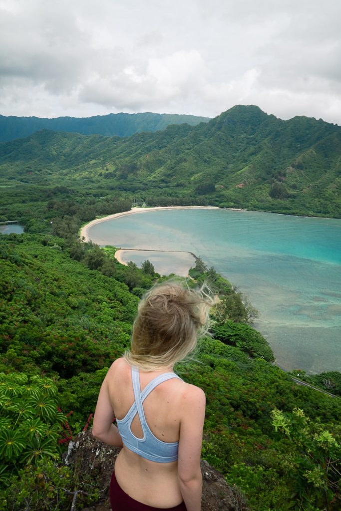 girl standing at Crouching Lion Viewpoint on Oahu